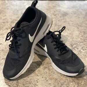 Nike Airmax Thea, color black size 7